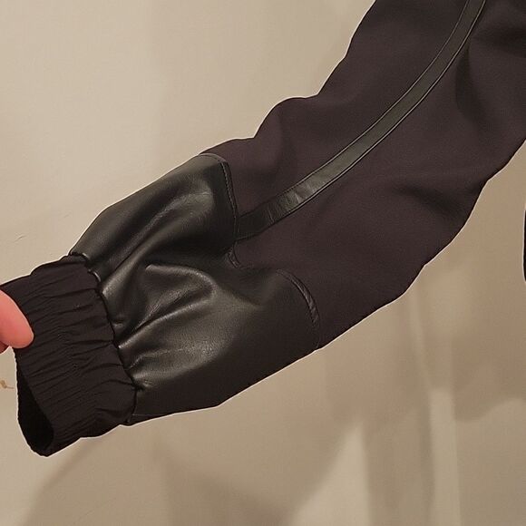 GUESS Los Angeles black size xs lights jacket - Picture 2 of 8